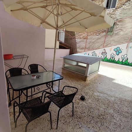 Constanteli Apartment Kavála Eksteriør bilde