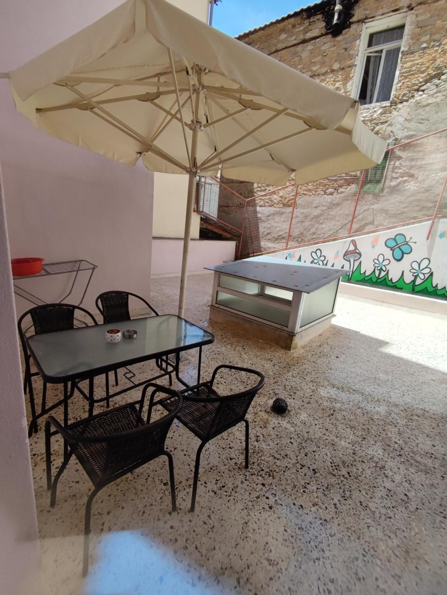 Constanteli Apartment Kavála Eksteriør bilde